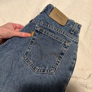 VINTAGE LEVIS (orange tab)